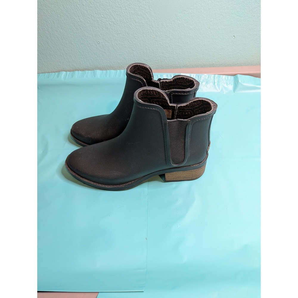 Unicare Black Rubber Chelsea Rain Boots Womens Size 8 Waterproof Ankle Booties